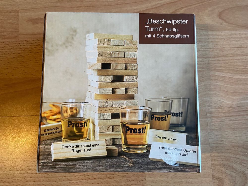 Beschwipster Turm mit Schnapsgläsern | Kaufen auf Ricardo