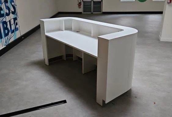 Allestimento di negozi e stand fieristici: Mobilier Commercial – Usato da Yverdon-les-Bains venduto da pie_fc5k
