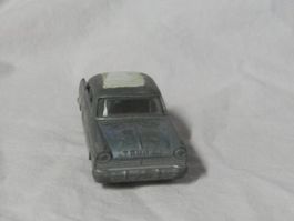 GAMA    MINI-MOD   FORD TAUNUS 17 M  BESPIELT ZUM RESTAURIEN