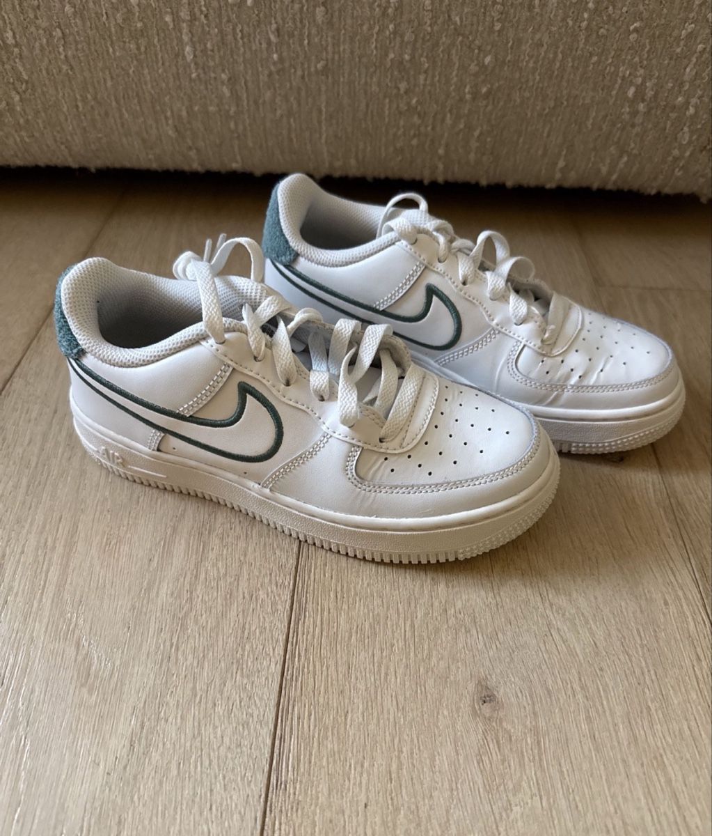 Chaussures hommes: Baskets Nike – D'occasion à Genève par bon_8567 1