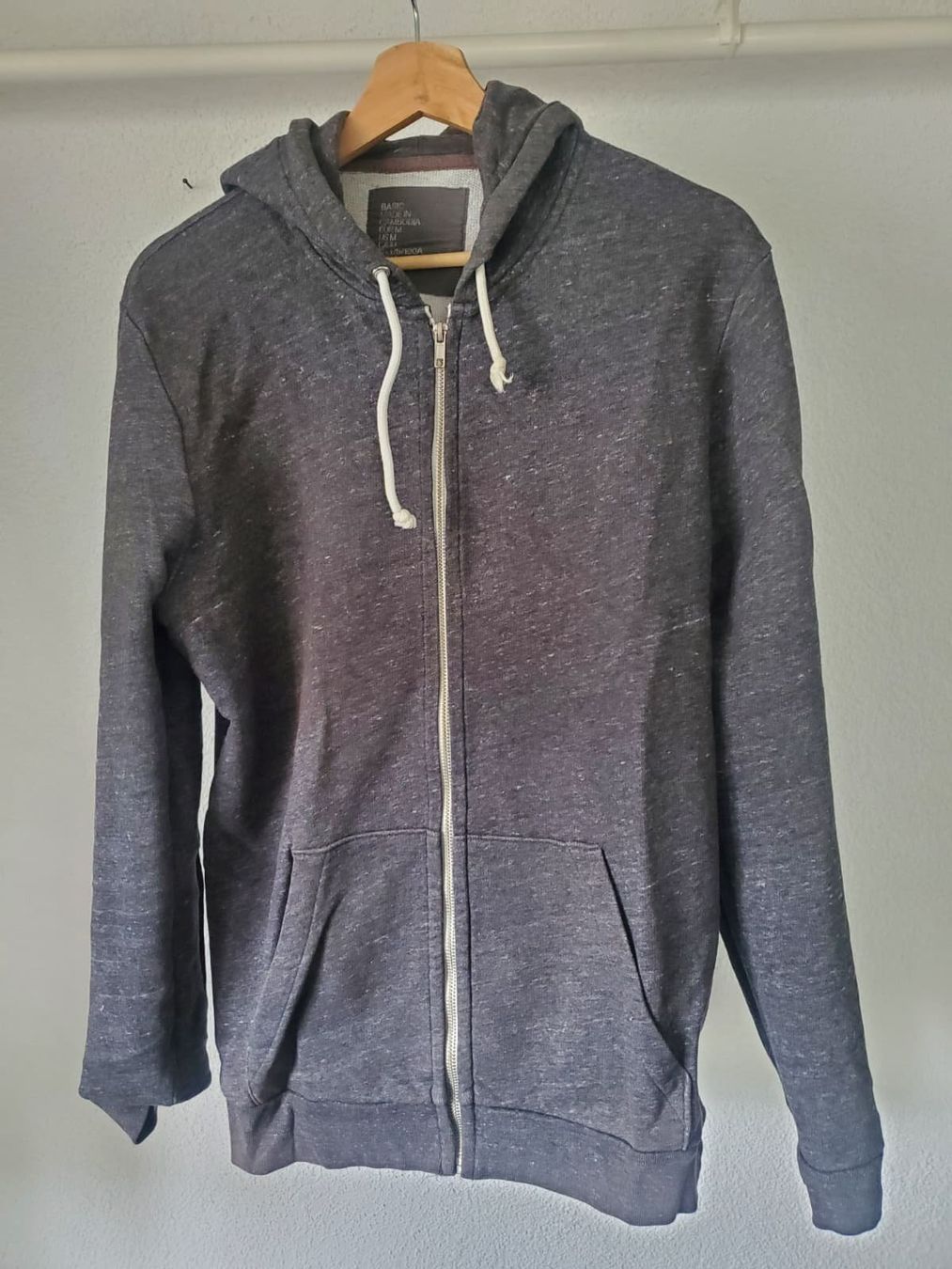 Lotti di vestiti: Kleiderpaket Jugendliche/Junge Männer – Usato da Niederdorf venduto da dome95 2