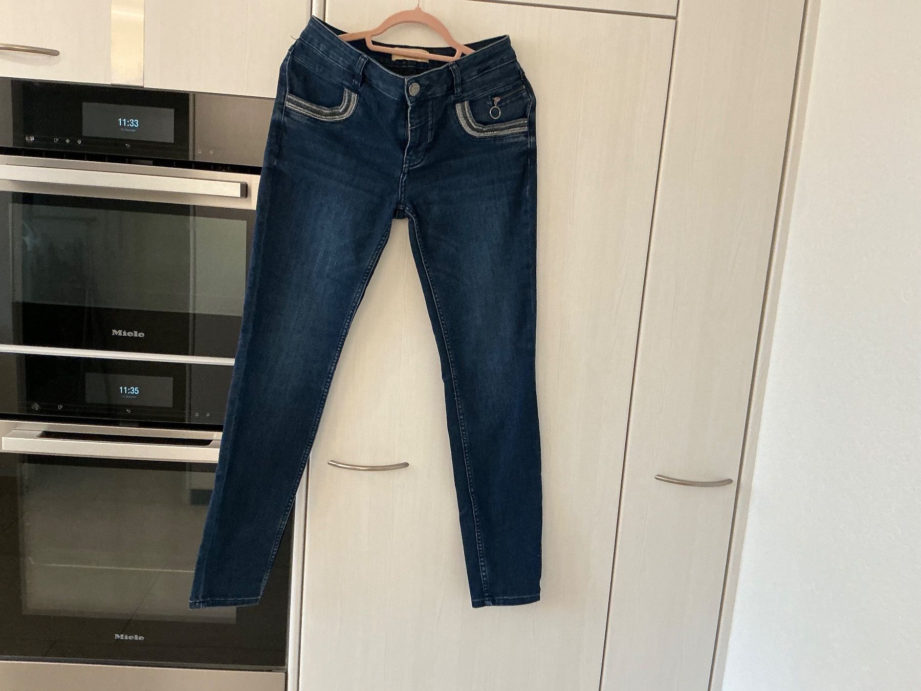 Jeans: Dunkelblaue Jeans, Gr. 27 – Gebraucht aus Würenlos von Tina48 2