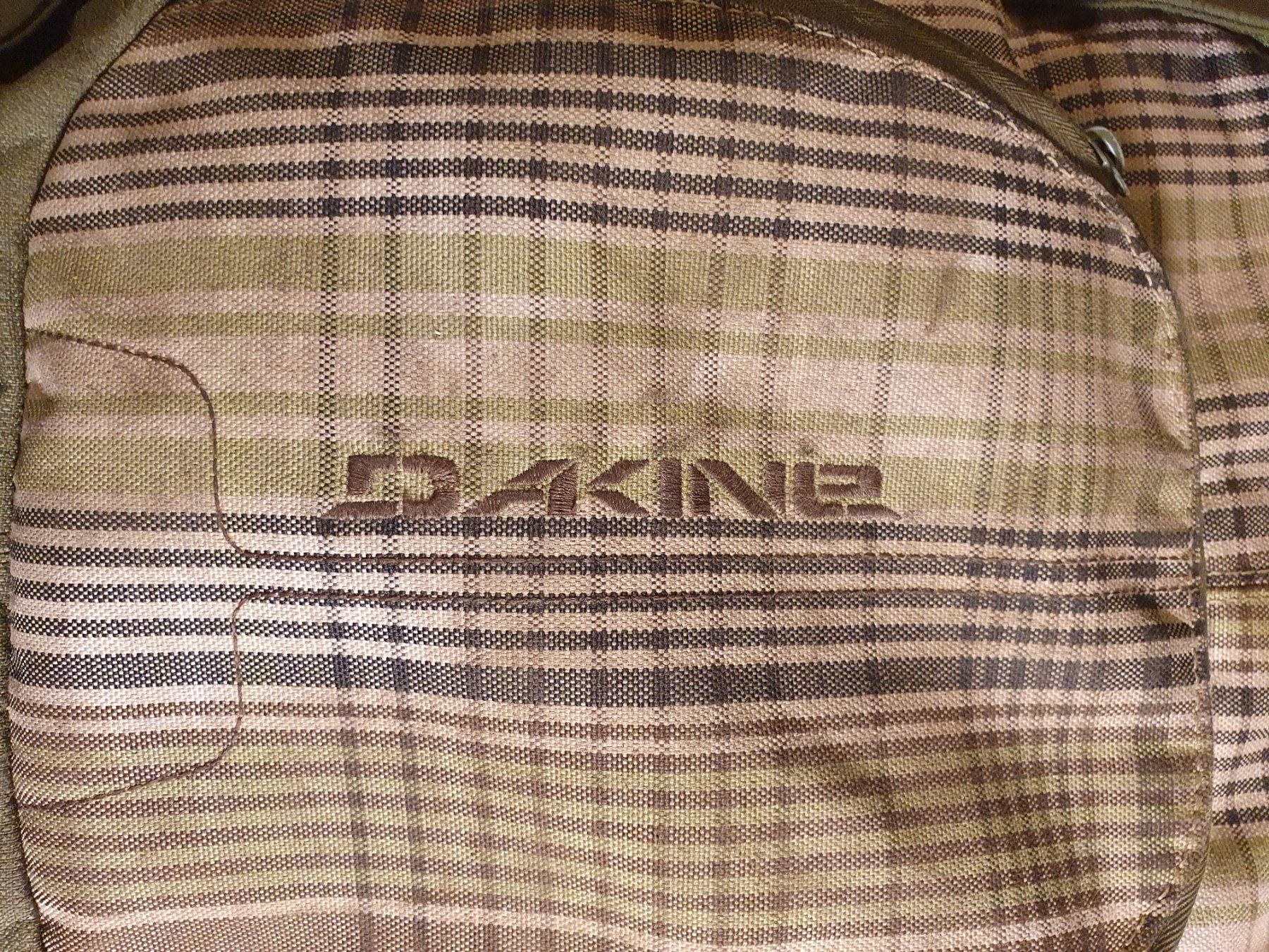 Dakine Zaini: Dakine Rucksack Grün – Usato da Zürich venduto da dialout 1