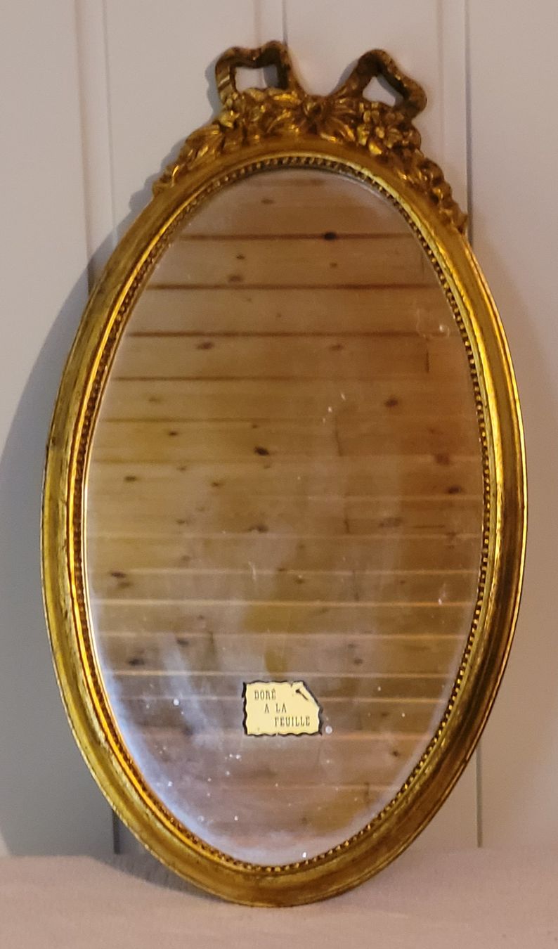 Specchi: Ancien miroir ovale doré – Usato da Rocourt venduto da PapyCH