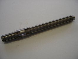 Keilwelle AM4040/1 zu Aebi AM10 AM15 Getriebe Motormäher