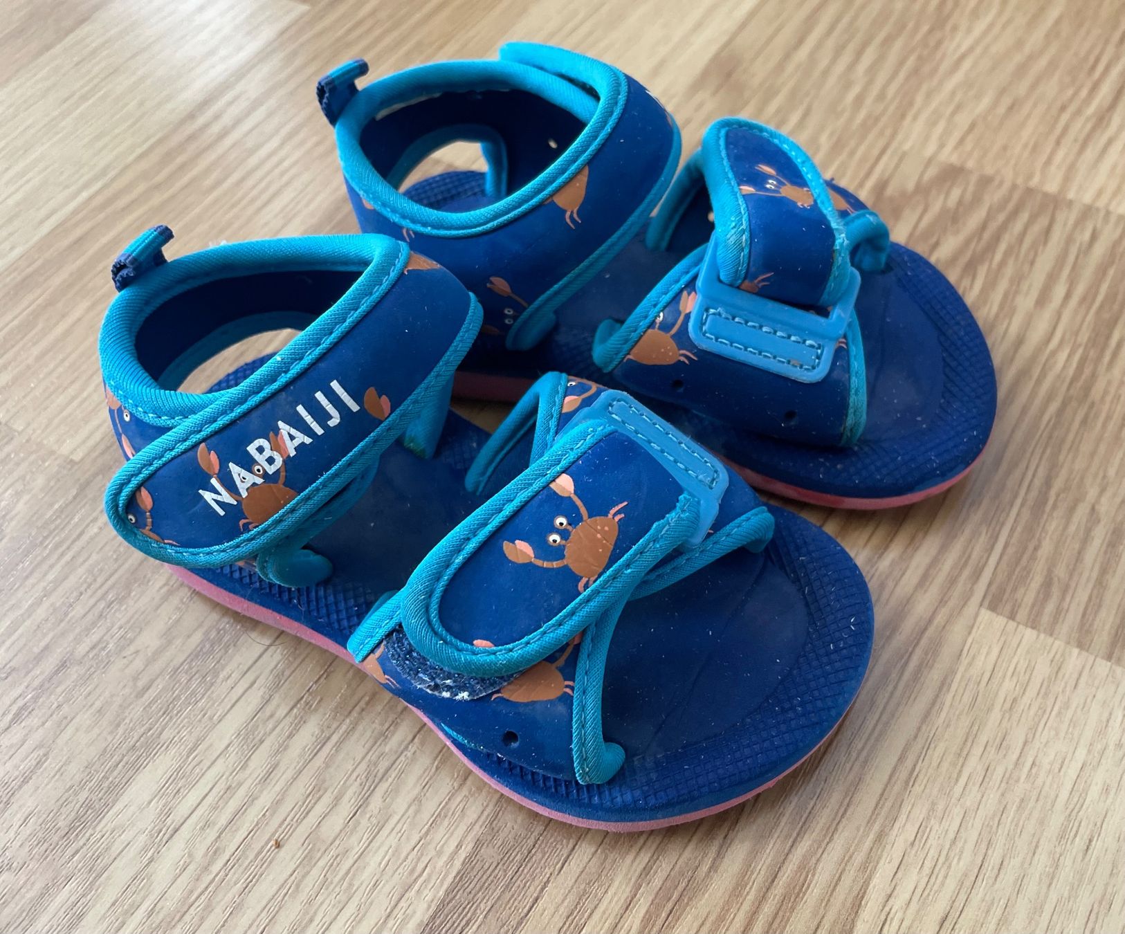 Scarpe per ragazzi: Nabaiji Badeschuhe Grösse 22/23 – Usato da Zürich venduto da min_dlk5
