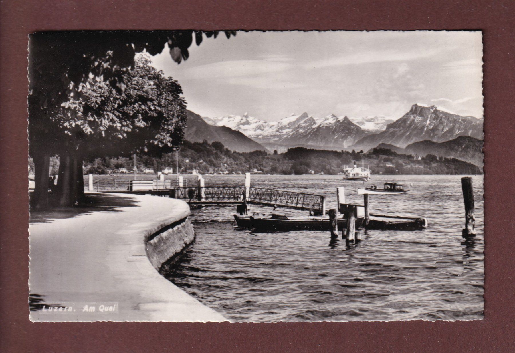 Cartoline postali: LUZERN - Am Quai - 1951 – Usato da Pully venduto da nicecards