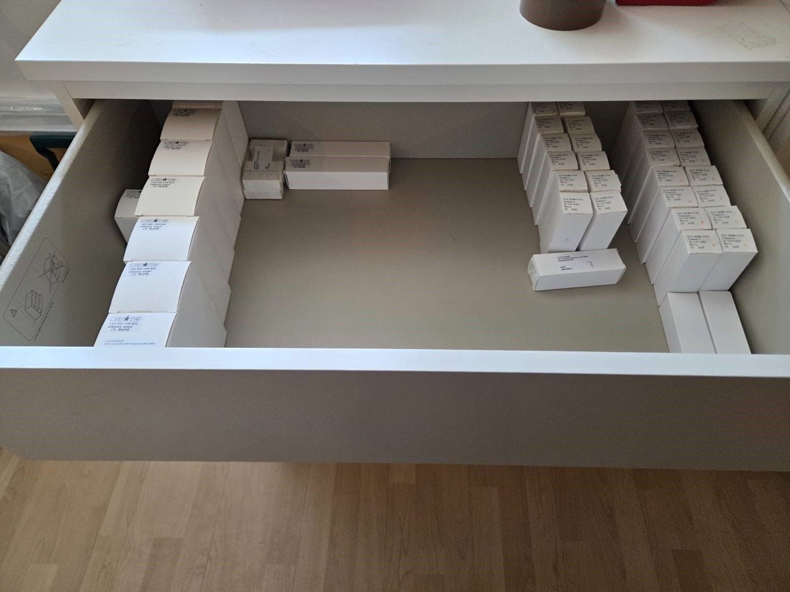 Ikea Lampes: LED Lampen inkl. IKEA Malm Kommode – B22 E14 E27 – Neuf avec emballage d'origine à Biberist par Lumenstar 1