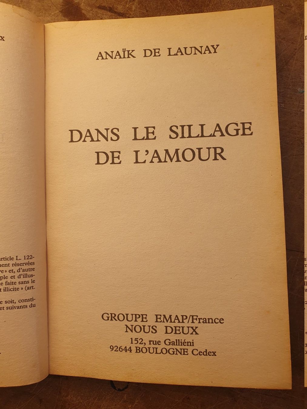 Libri: Dans le sillage de lamour - Anika de Launay – Usato da Zürich venduto da loosebone 3