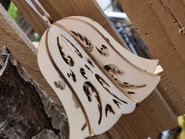 Holz Weihnachts Hänger Glocke 9.5 cm