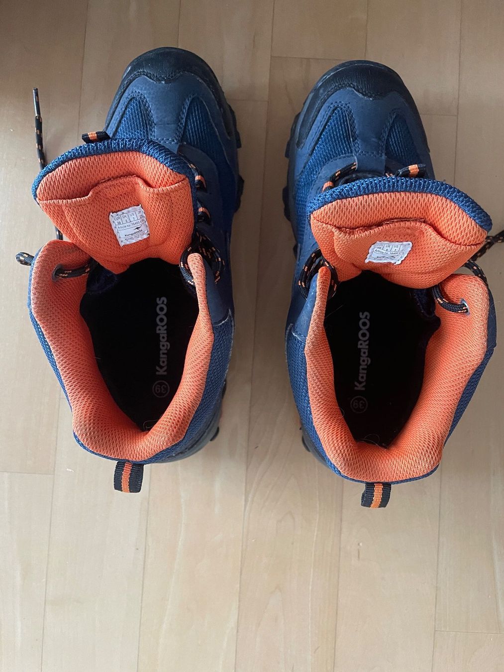 Scarpe da uomo: Kangaroos Wanderschuhe Treckingschuhe Grösse 39 – Usato da Rothenburg venduto da Disney3 3
