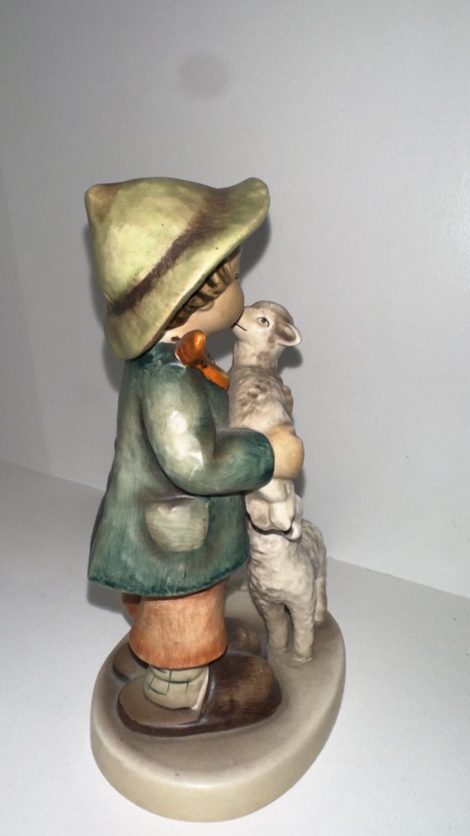 Hummel Statuette: Hummelfigur "The Shepherd's Boy" 64 – Usato da Brig venduto da Invert 1