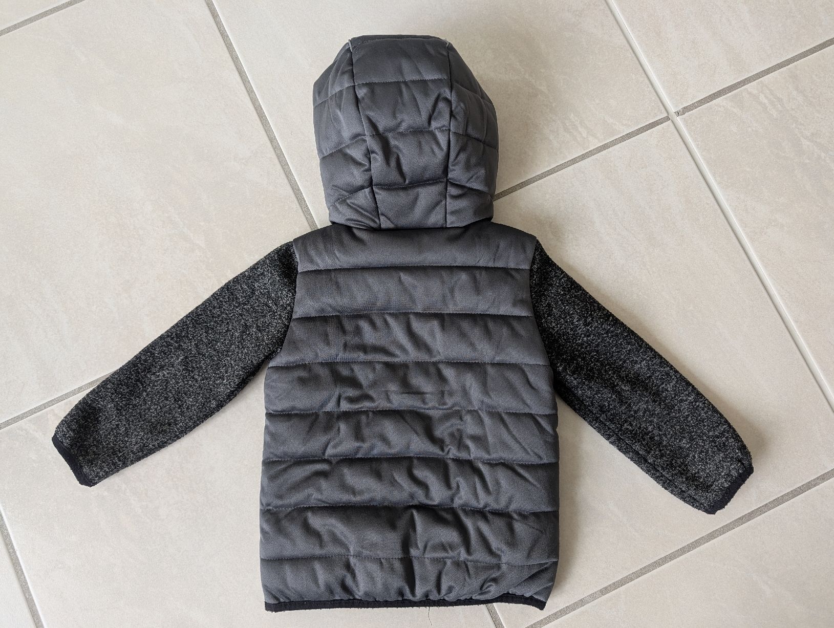 Giacche & Cappotti: Übergangsjacke mit Kapuze, Grösse 98/104 – Usato da Wald ZH venduto da andy_ch01 2