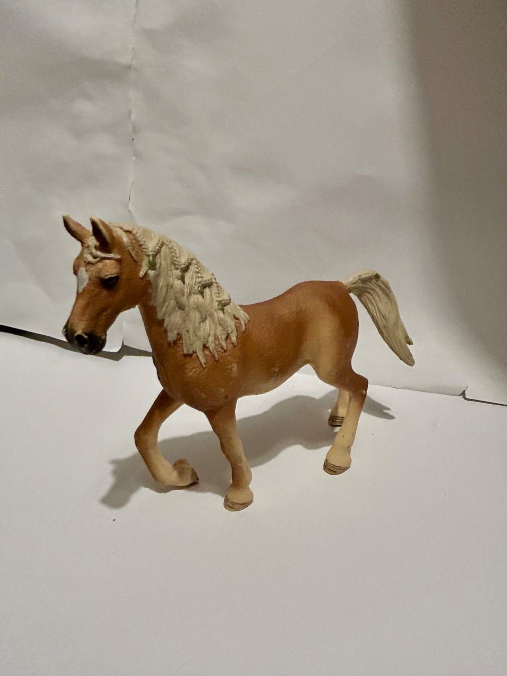 Schleich Statuette: Schleich Pferd mit Reiterin – Usato da Neftenbach venduto da boskop1 1