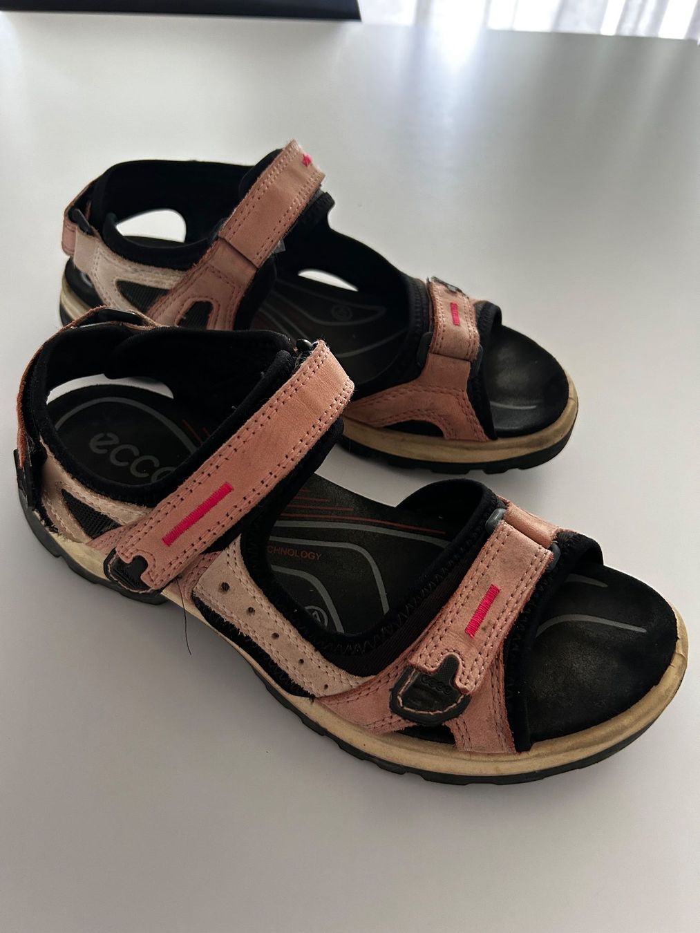 Ecco Scarpe da uomo: Ecco Sandale Gr. 40 – Usato da Horgen venduto da sar_v2f7