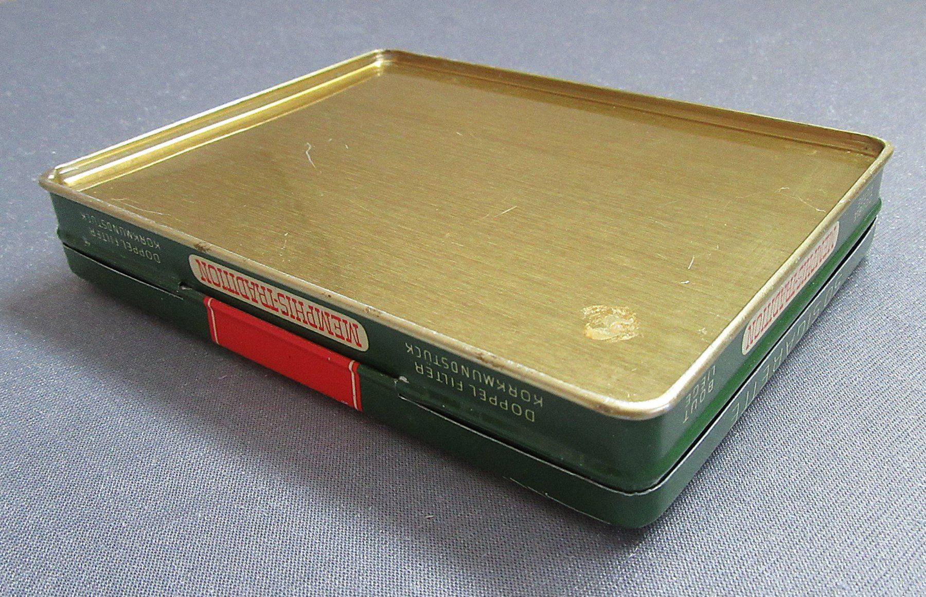Altro in Decorazioni & Accessori: leere Cigaretten Blechdose - Memphis Tradition Double-Filter – Usato da Auenstein venduto da Padabimbim 6