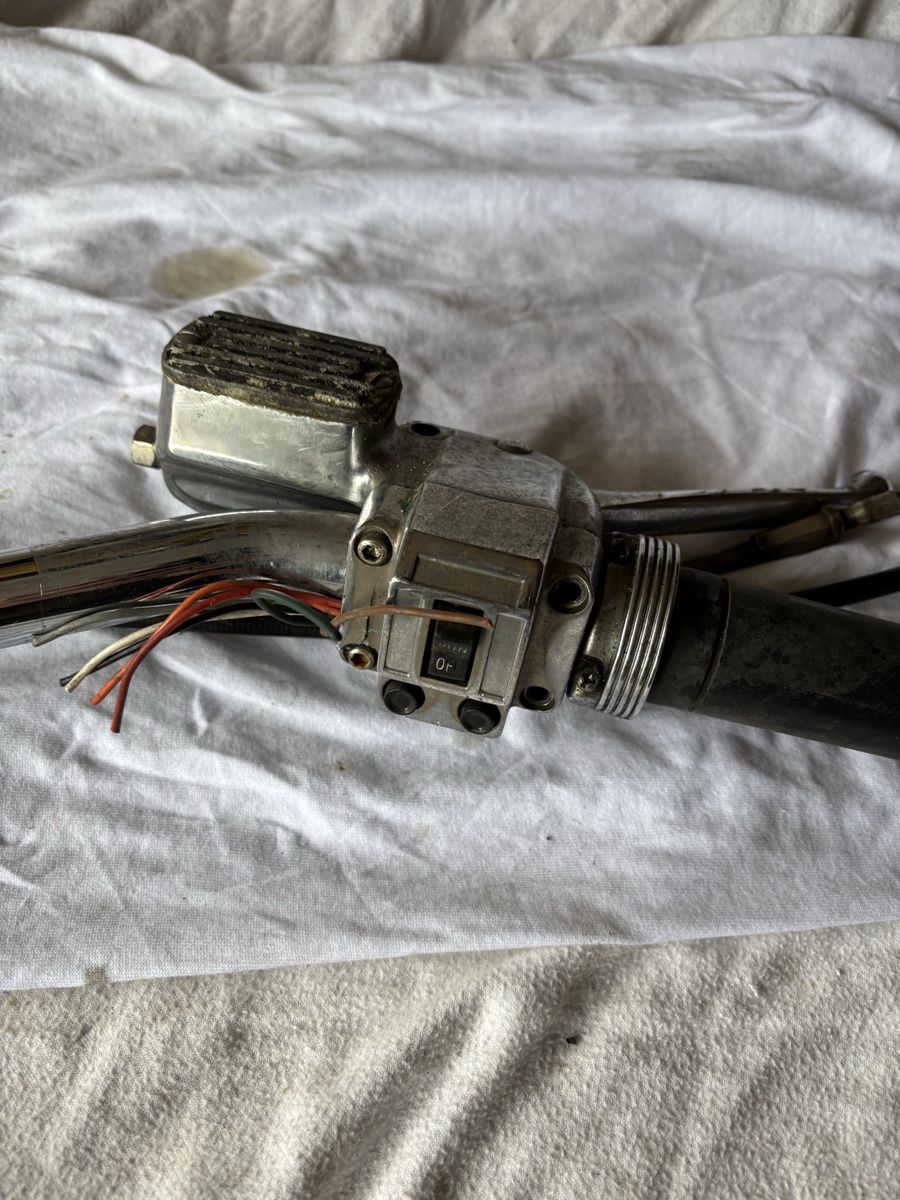 Accessori per altri veicoli: Harley Davidson Lenker mit Anbauteile – Difettoso da Schötz venduto da Harley35 7