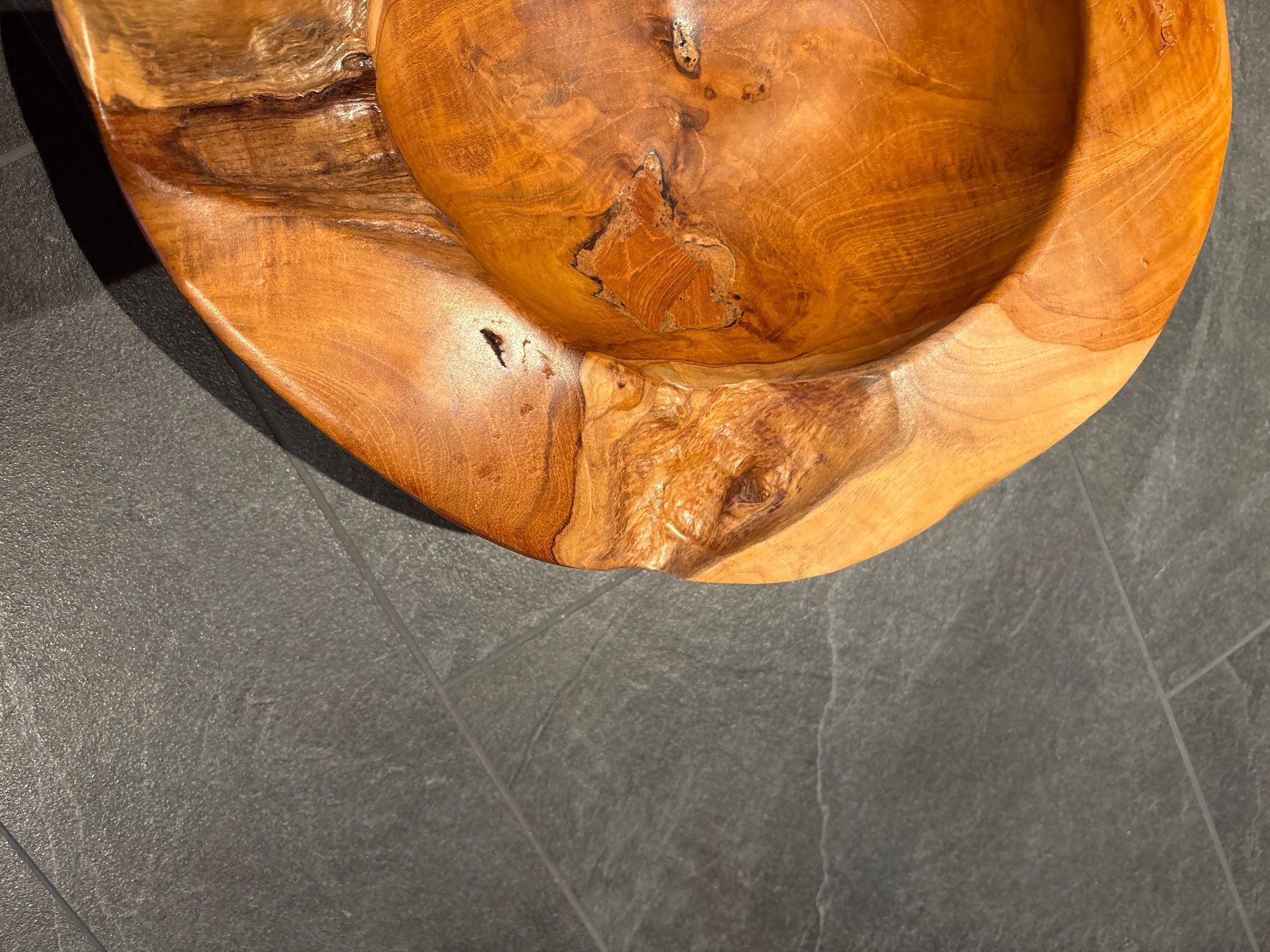 Articoli in legno: Massive Schale aus Teakholz – Nuovo (secondo la descrizione) da Muri AG venduto da ReBoutique 1