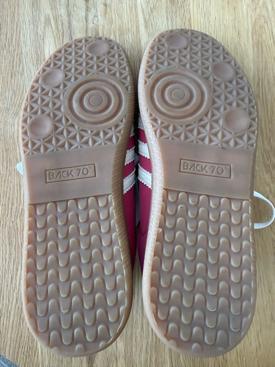 Chaussures femmes: Sneakers Back 70 – D'occasion à Sumiswald par sonrisa70 1