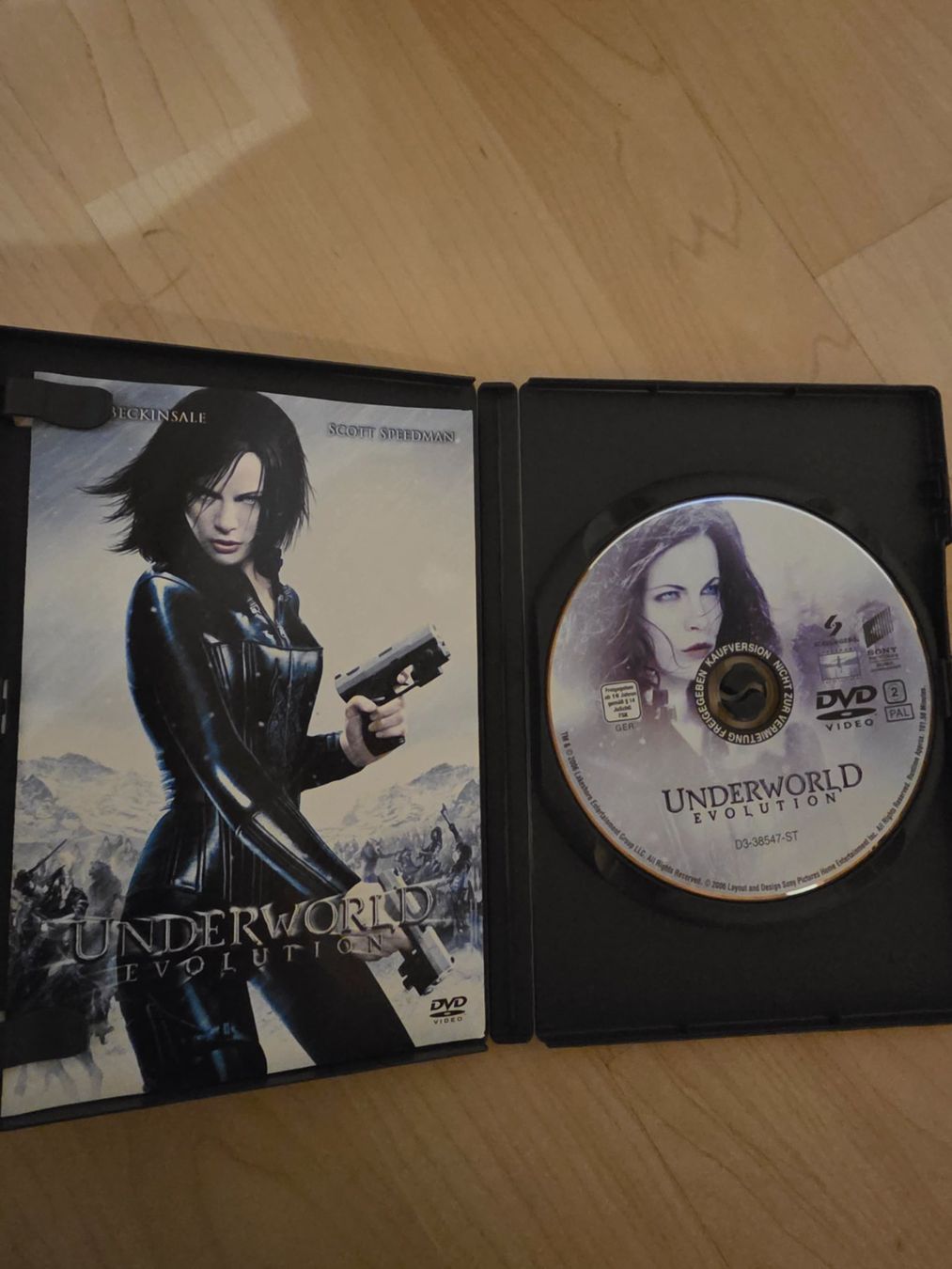Tutti i DVDs: DVD Underworld – Usato da Ins venduto da PGD 1