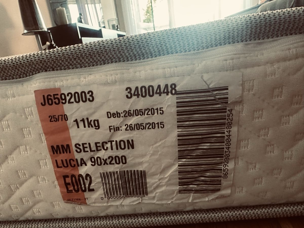 Matratzen: Matratze  – Gebraucht aus Dietikon von Akil03 1