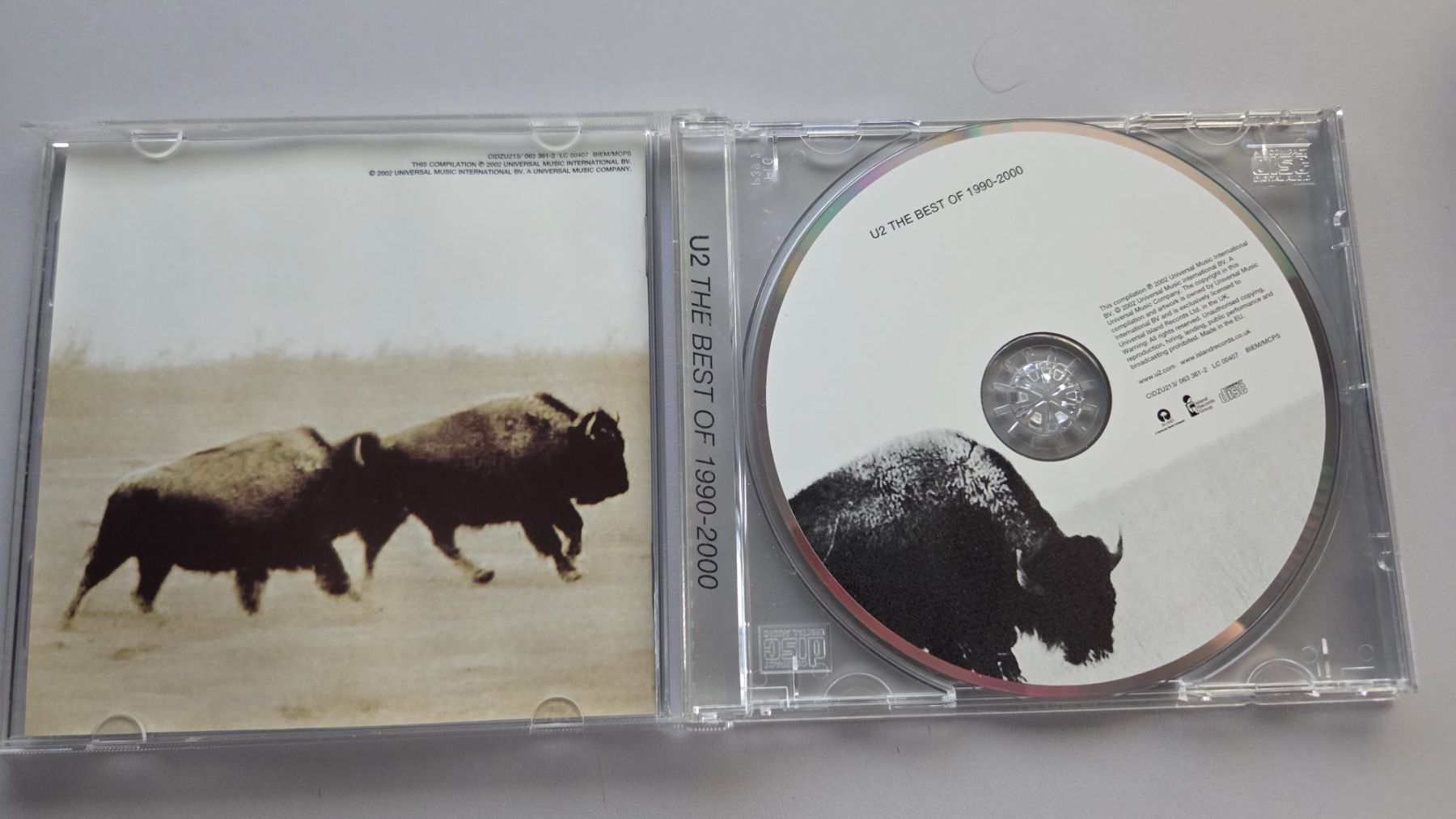 CDs: CD U2 - The Best of 1990-2000 – D'occasion à Schaffhausen par Kellerrassel 1
