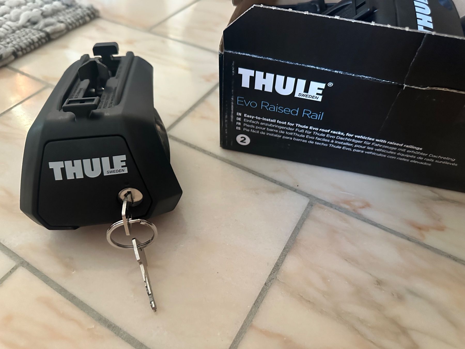 Thule Portapacchi: Thule Evo Raised Rail – Usato da Küssnacht am Rigi venduto da melron1 1