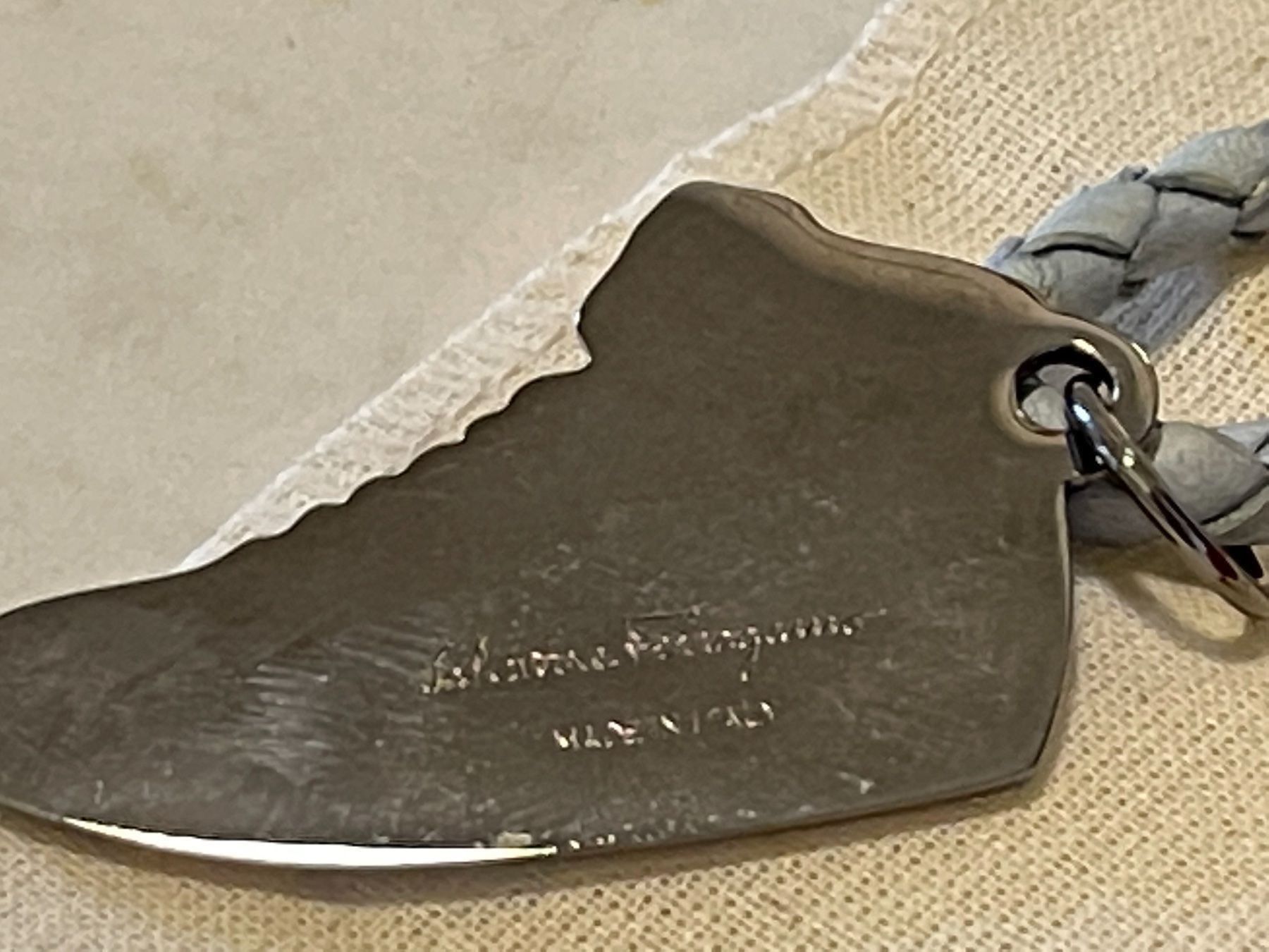 Portachiavi: Ferragamo Schlüsselanhänger – Nuovo (secondo la descrizione) da Zürich venduto da Ddechkovd 1