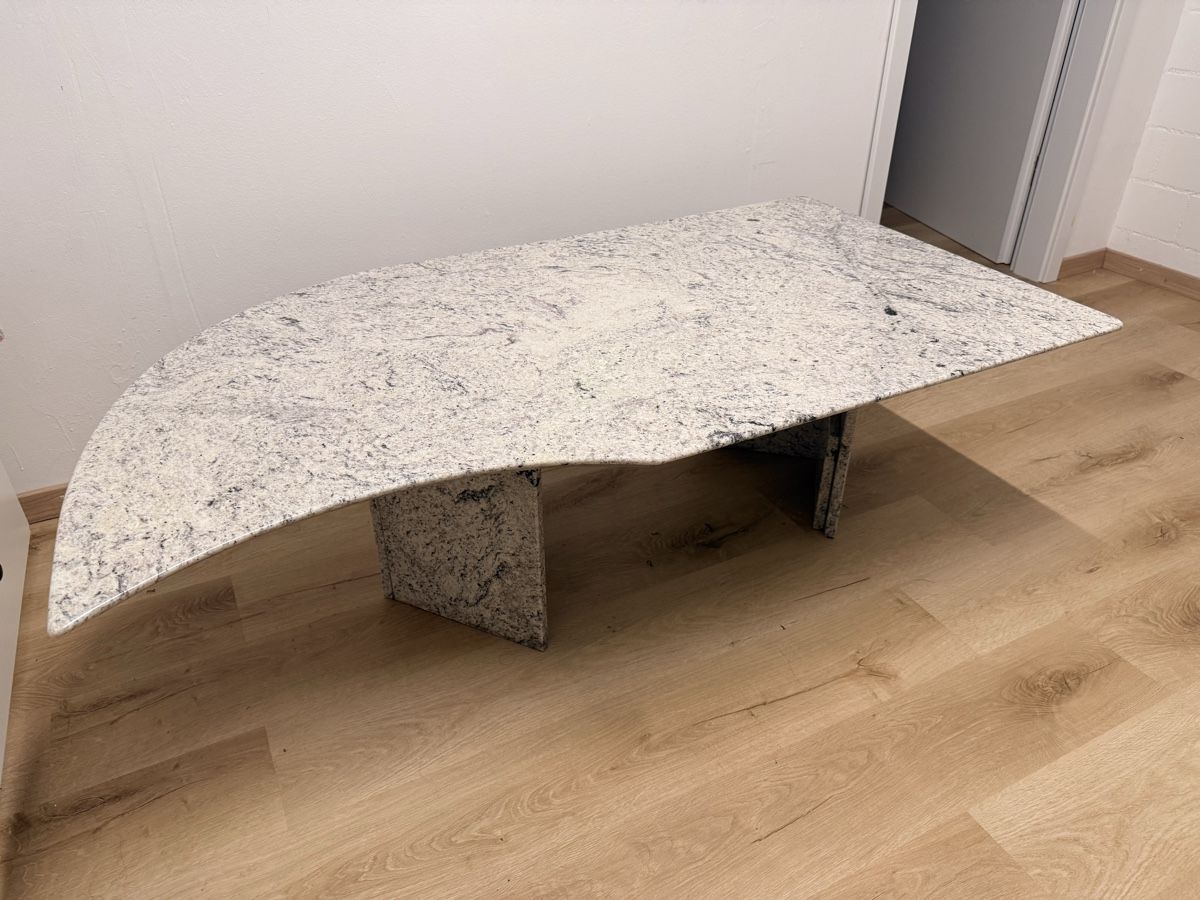 Tavoli: Marmor-Couchtisch – einzigartiges Design – Usato da Meilen venduto da AK78 1