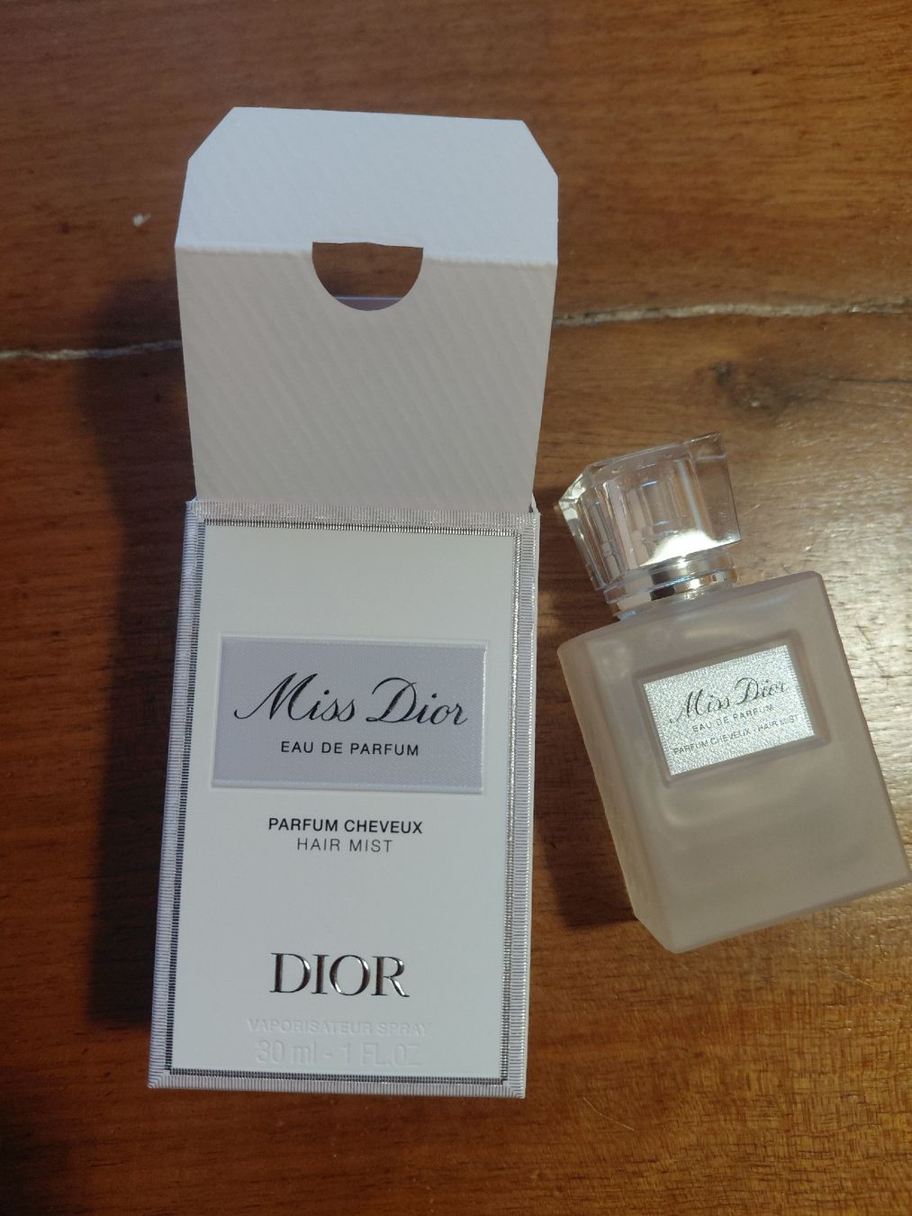 Dior Profumi & Eau de Toilette: parfum cheveux miss Dior – Usato da conthey venduto da Sarahaude1