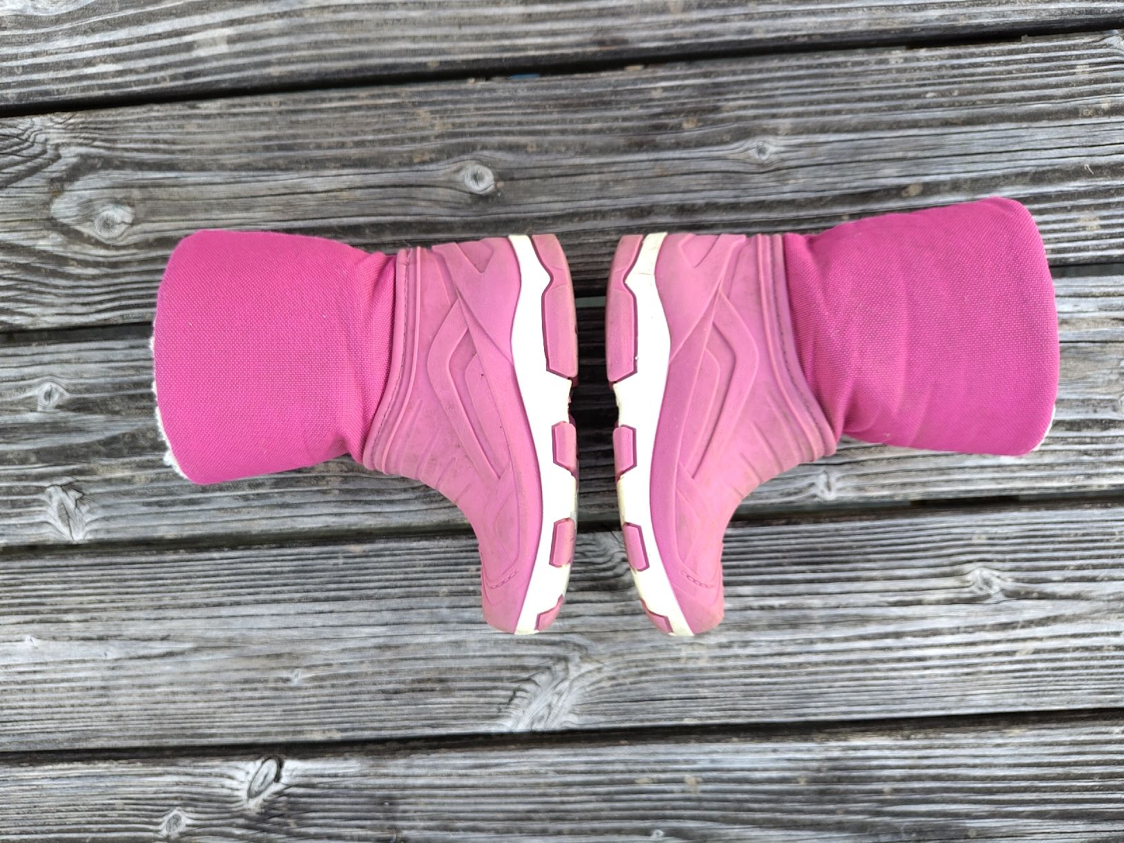 Scarpe per ragazze: Kinder Winterstiefel Pink Grösse 26-28 gebraucht – Usato da St. Gallen venduto da Wysi 2