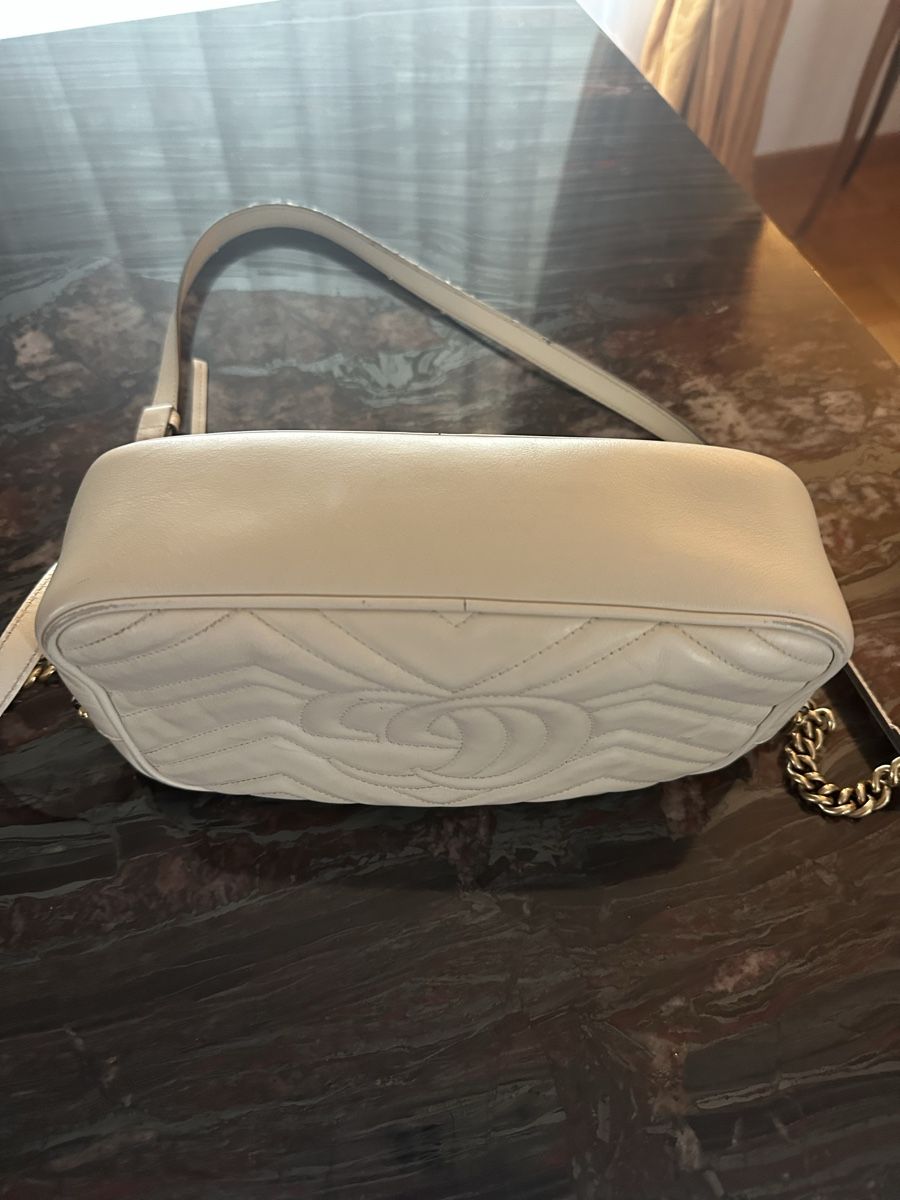 Gucci Borse da donna: Gucci Marmont Small Weiss – Usato da Emmenbrücke venduto da audi1998 3