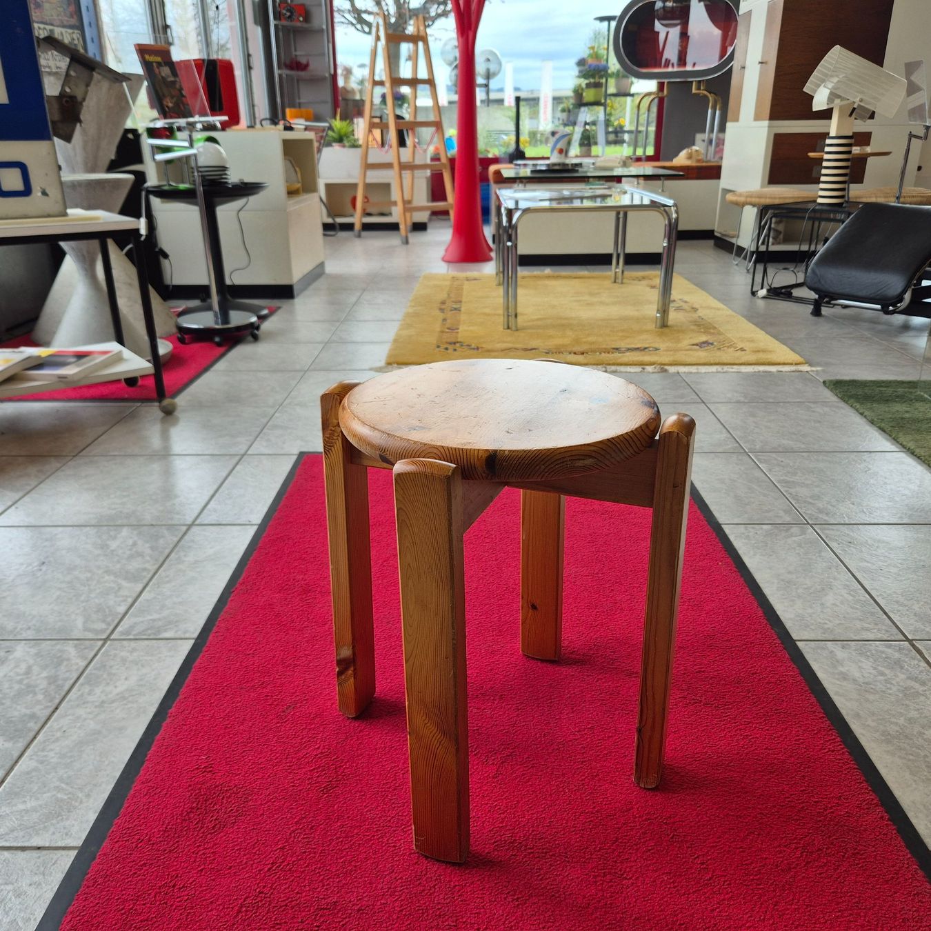Hocker: Stapelhocker Holzhocker Hocker Höcker Massivholz – Gebraucht aus Nottwil von Wondewa-Shop 9