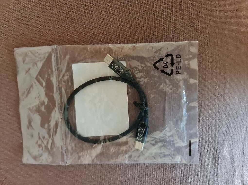Kabel: USB Kabel – Gebraucht aus La Punt - Chamues-ch von Fluperto