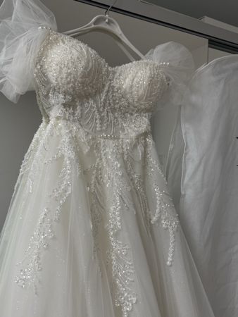 Jeune Mariée Traum-Brautkleid, Gr. 38, Neu!