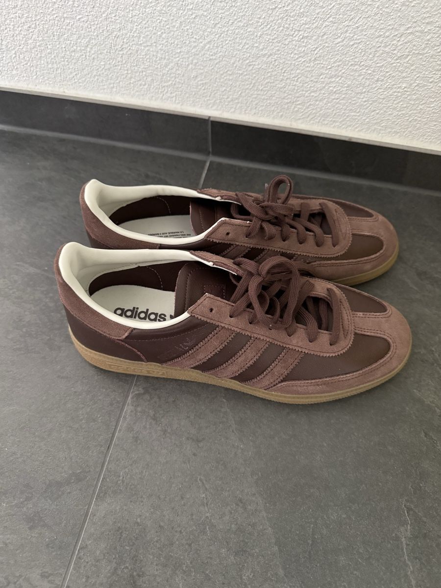 Adidas Herrenschuhe: Adidas SPEZIAL US 9 EU 42.5 – Neu und originalverpackt aus Derendingen von Happyever 1