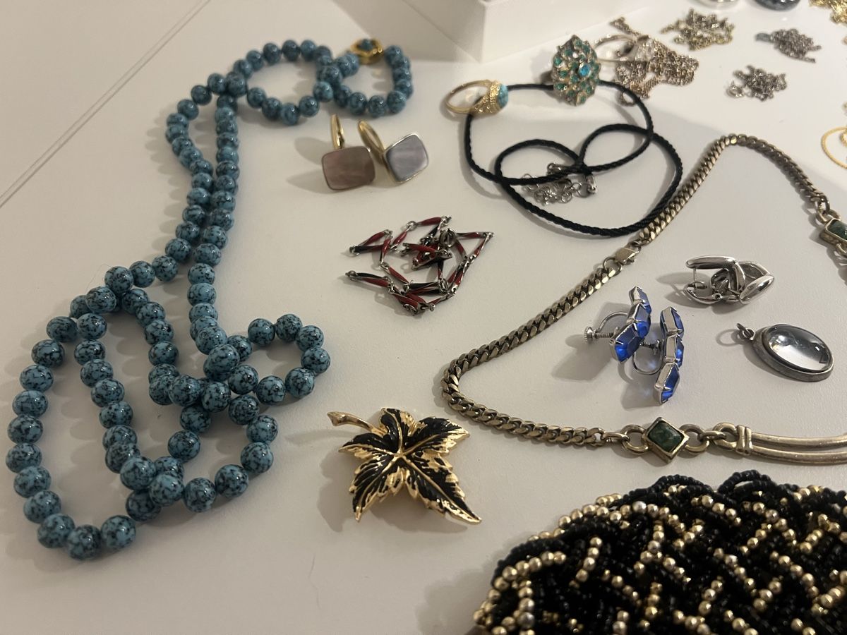 Sonstiger Schmuck: Lot de bijoux anciens  – Gebraucht aus St-Pierre-Clages von ste_xk6p 2