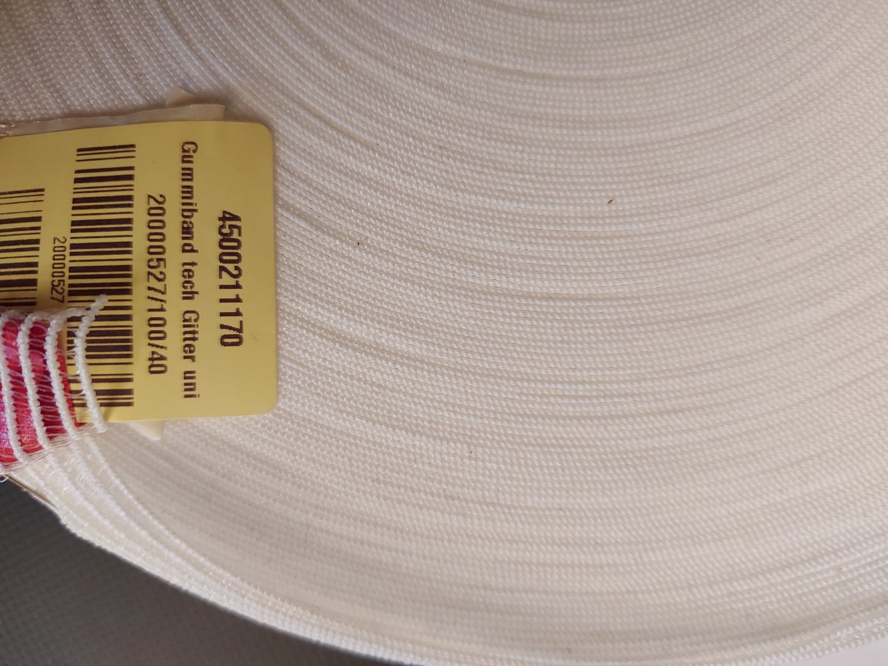 Nastri decorativi: Gummiband Gitter uni 40mm neu 100 Meter – Nuovo e nell'imballaggio originale da St. Gallen venduto da kamel27 1