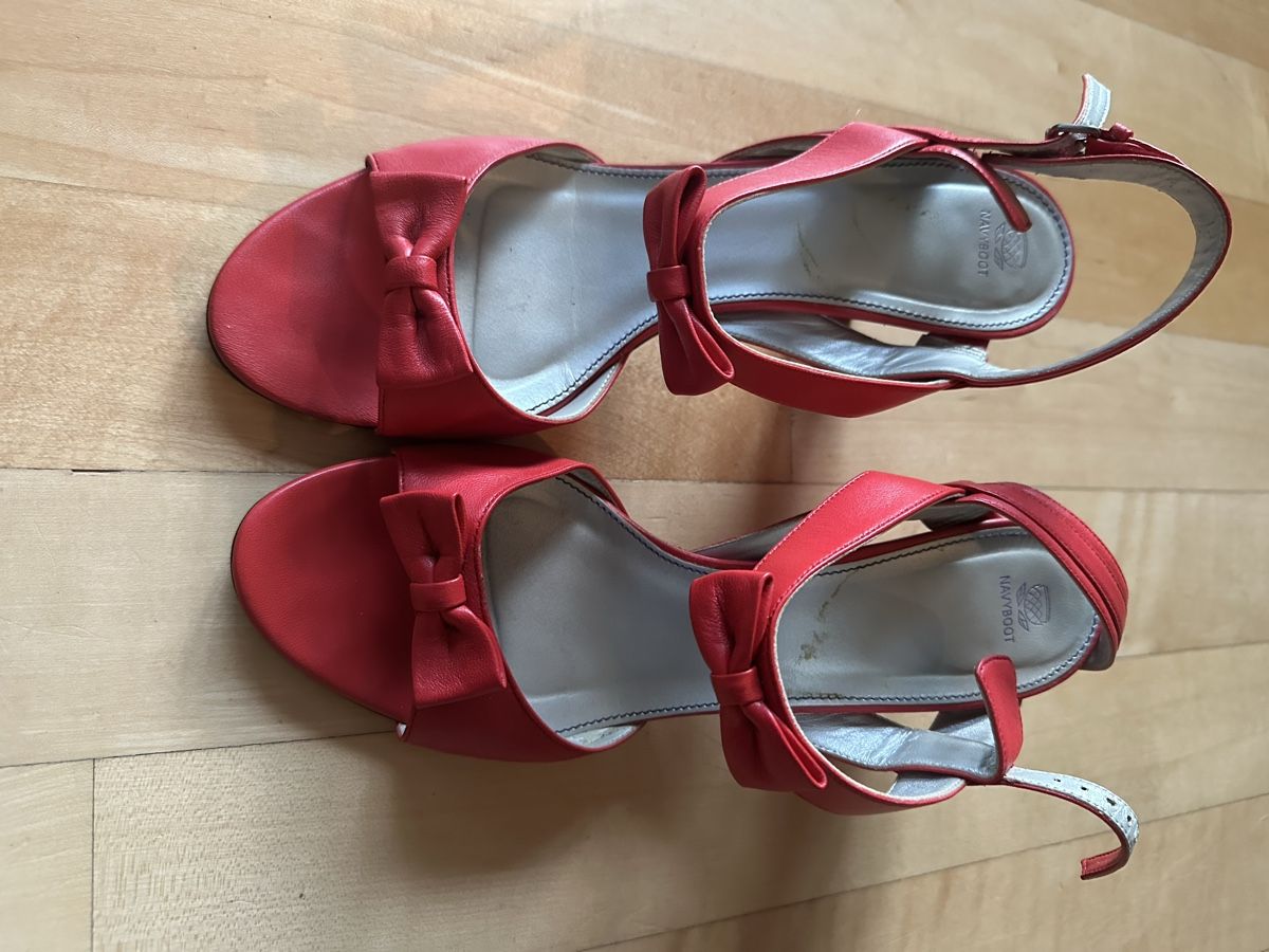 Navyboot Scarpe da donna: Navyboot Sandalen, Grösse 41 – Usato da Kilchberg ZH venduto da sucuda