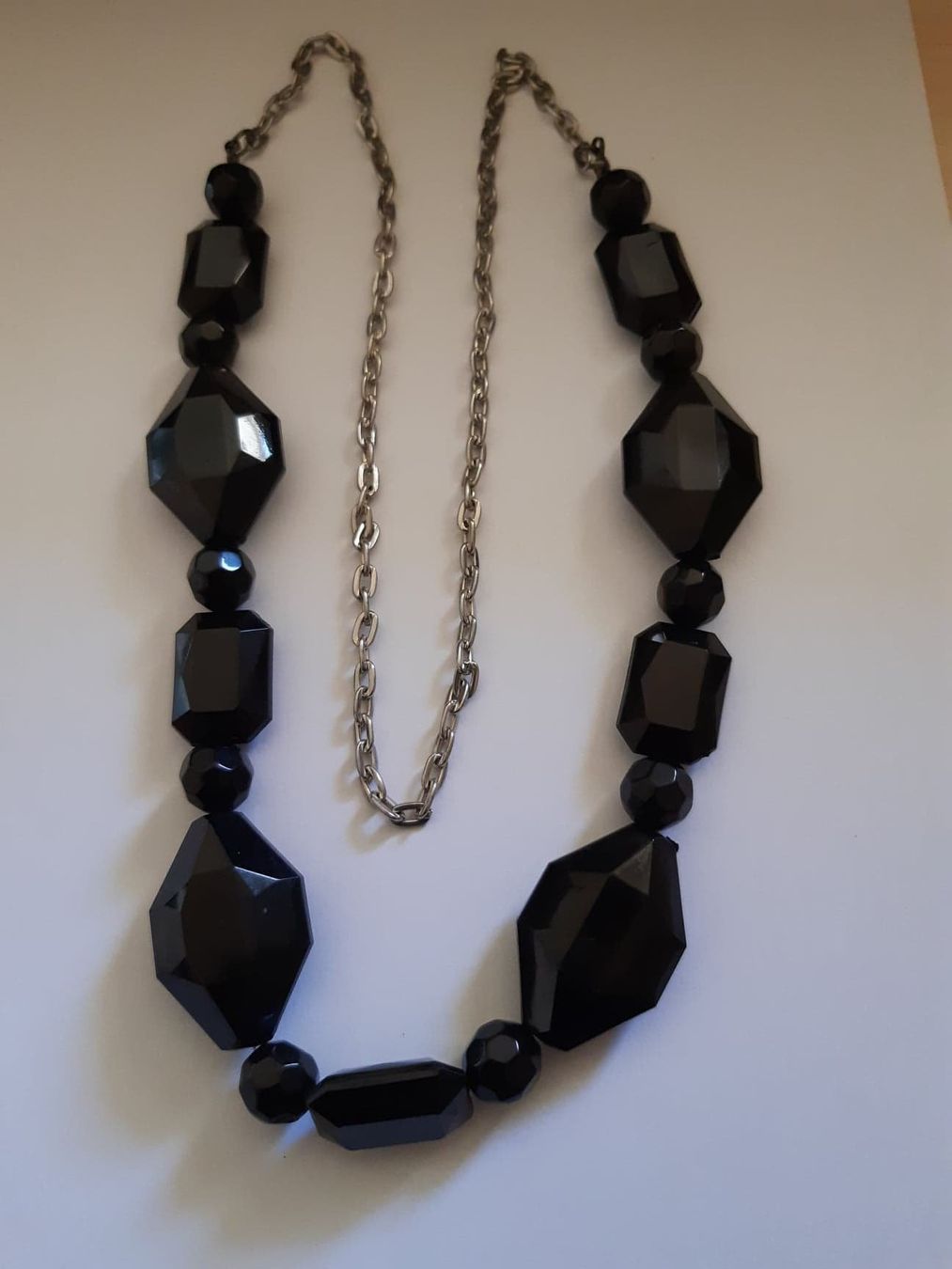 Colliers: Halskette 41 cm,  schwarze Steine, Modeschmuck – Neuf (Voir description) à Möhlin par Simba4871 1