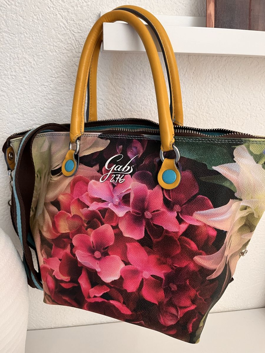 Gabs Borse da donna: GABS-Tasche mit Blumenprint. 3fach wandelbar – Usato da Regensdorf venduto da cor_72rm 2