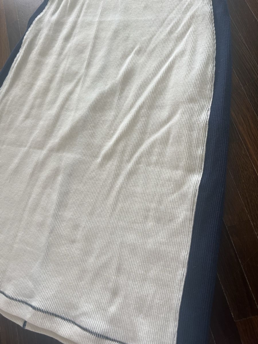 Skims Vestiti: SKIMS Kleid Gr. S mit Etikett – Nuovo e nell'imballaggio originale da Baar venduto da Lila2006 1