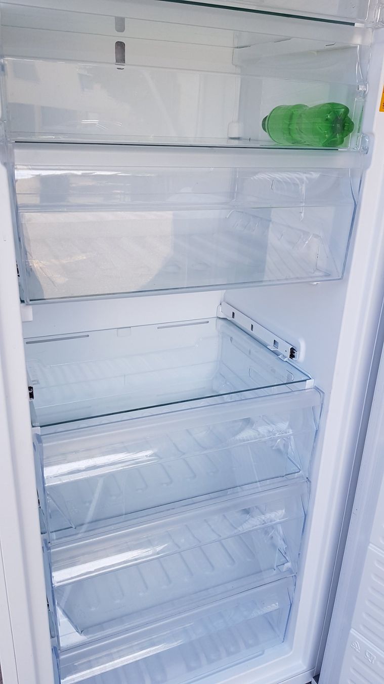 Whirlpool Congelatori: ab CHF;1.- Gefrierschrank WHIRLPOOL Type: CV77 HEU – Difettoso da Biel / bienne venduto da Sarouch9 4