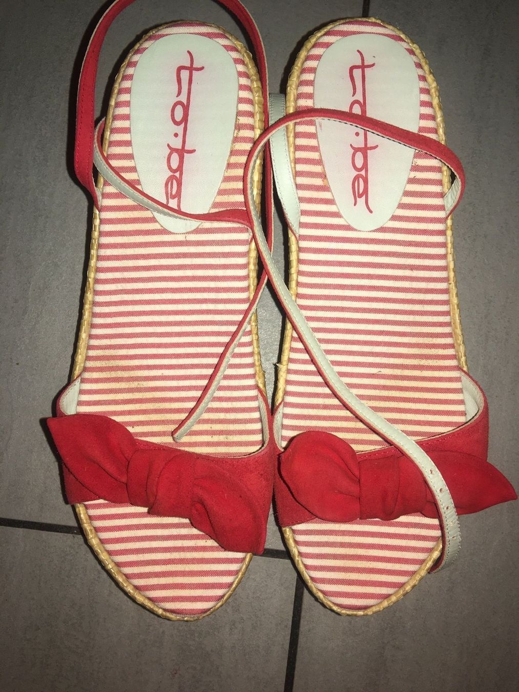 Scarpe da donna: TO-BE DAMEN SANDALEN – Usato da basel venduto da lupettone