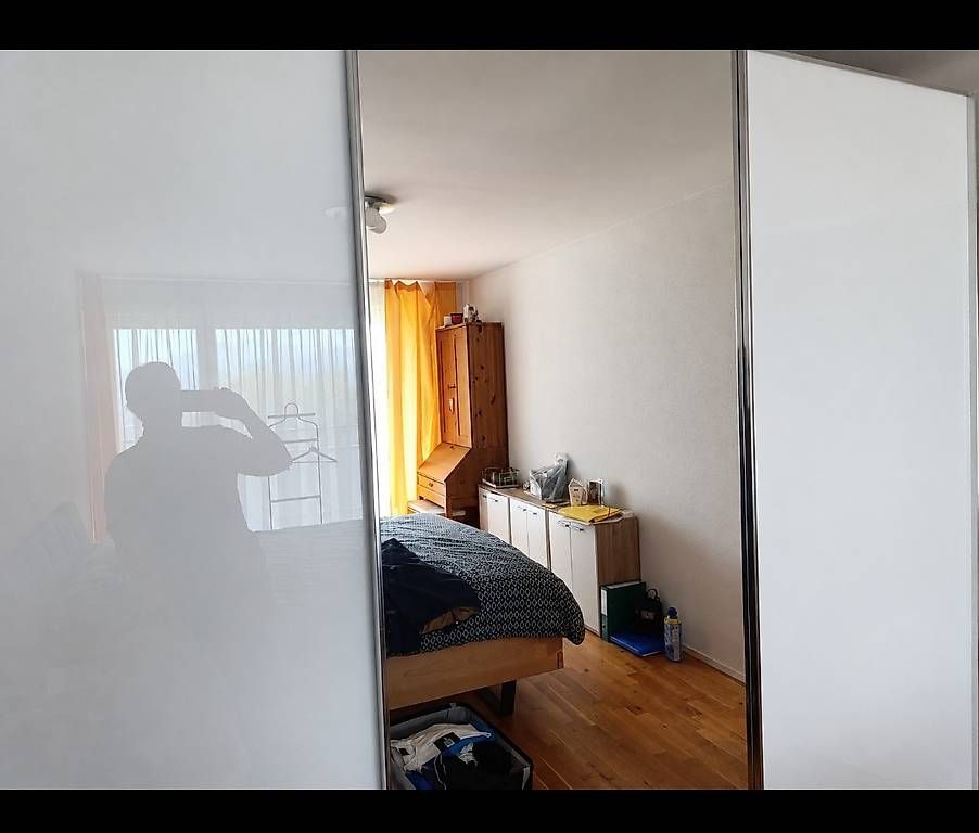 Armoires: Schiebetürschrank – D'occasion à Kriens par smrcius