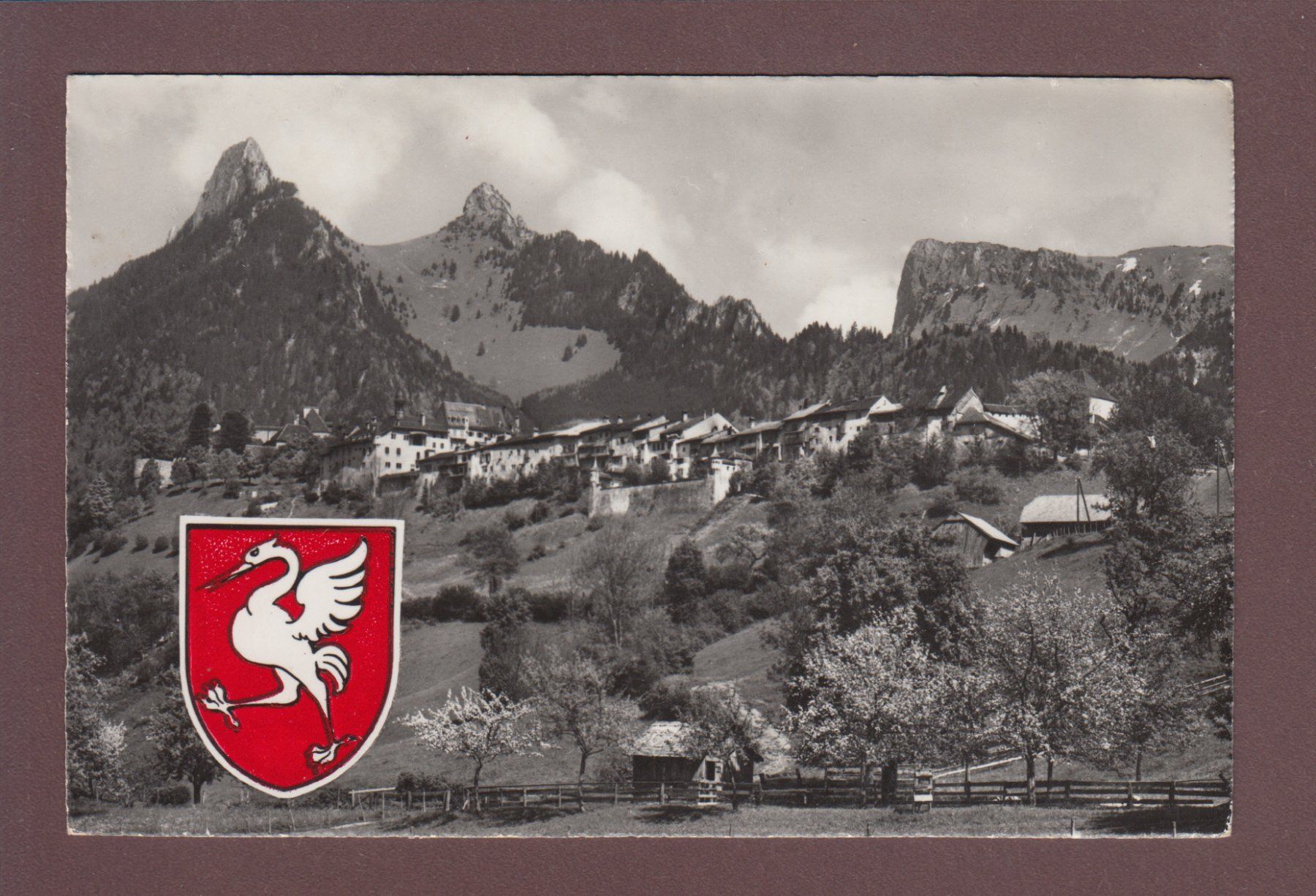 Cartoline postali: GRUYERES - Blason – Usato da Pully venduto da nicecards