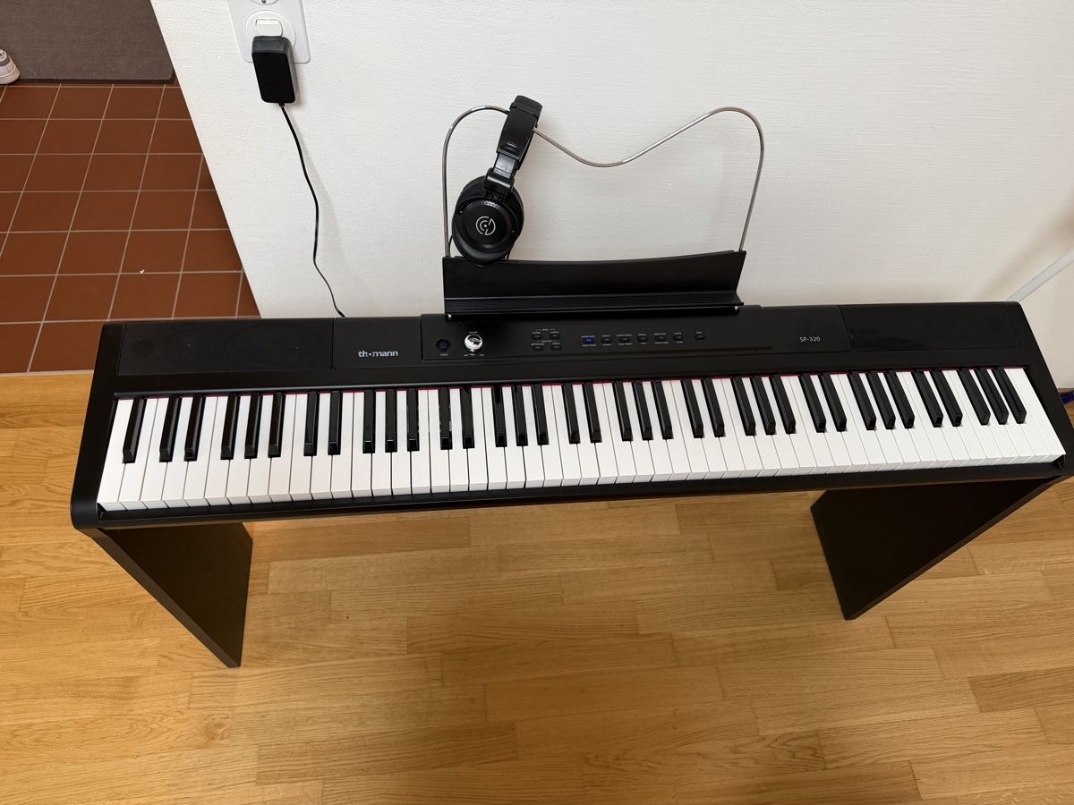 Thomann Strumenti musicali: Thomann SP-320 Digital Piano – Nuovo (secondo la descrizione) da Glattpark (Opfikon) venduto da Delight7 1