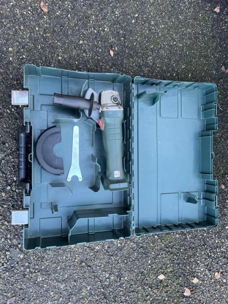 Metabo Tutti gli attrezzi: Metabo Akku Winkelschleifer – Usato da Hefenhofen venduto da der_y7sz 2