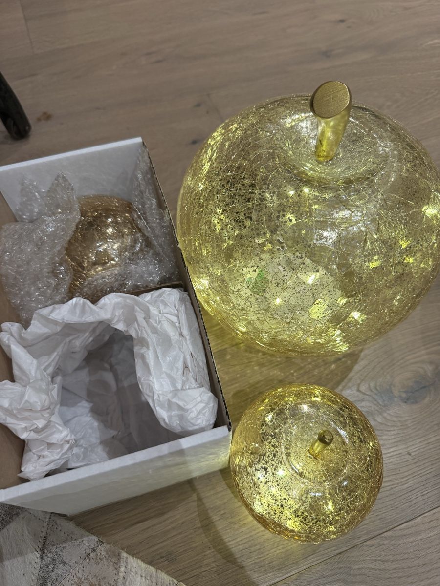 Tutte le decorazioni: Goldene Glas-Äpfel mit LED, 3er Set, Herbstdeko! – Nuovo e nell'imballaggio originale da Habsburg venduto da franziska_81 1