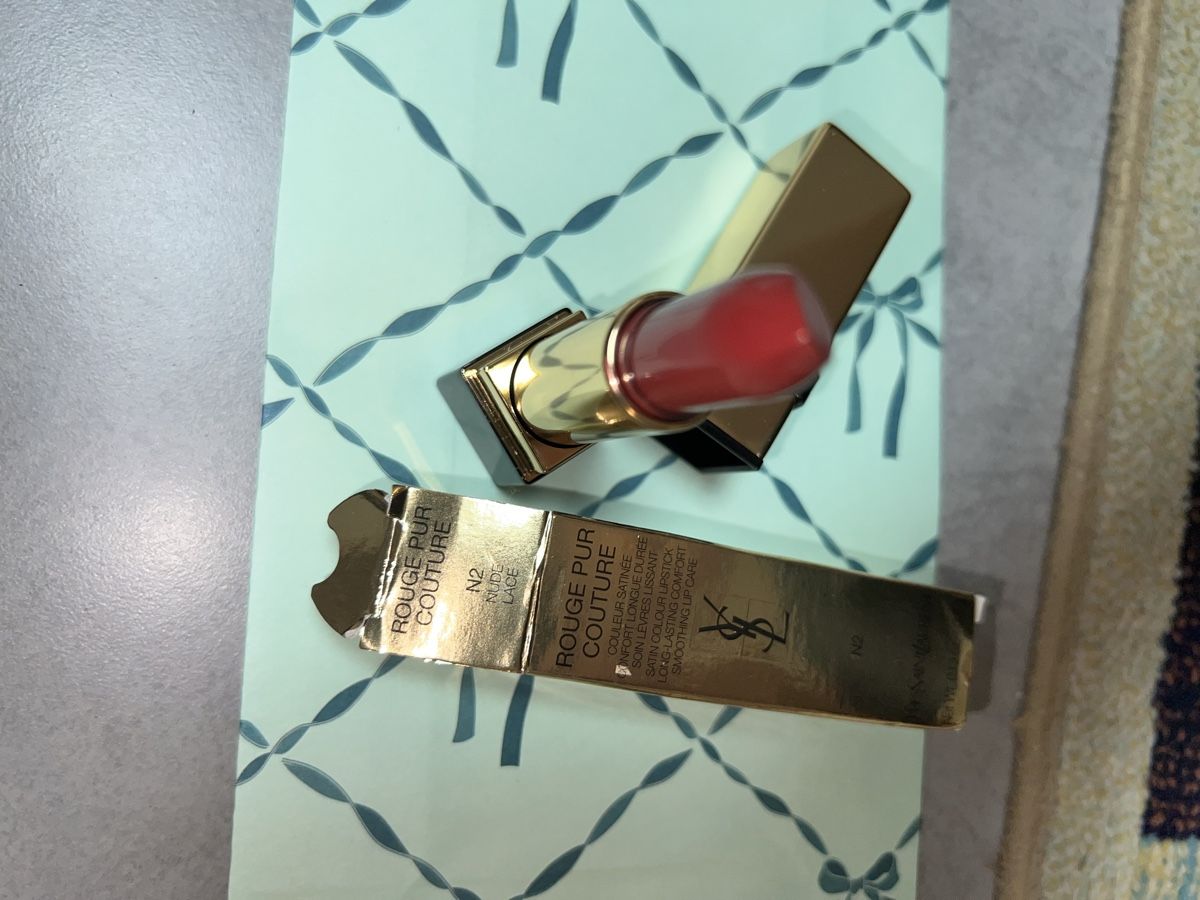 Make-up: YSL Rouge Pur Couture Lippenstift – Nuovo (secondo la descrizione) da Oberentfelden venduto da Dianaaaaaa 3